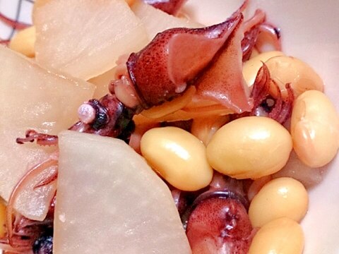 ほっこりおつまみ☆ホタルイカと大根の甘辛煮